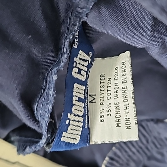 2 pairs scrub pants - Picture 3 of 5